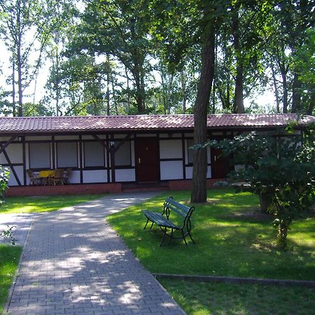 Hotel & Restaurant Lindengarten Lübben Dış mekan fotoğraf