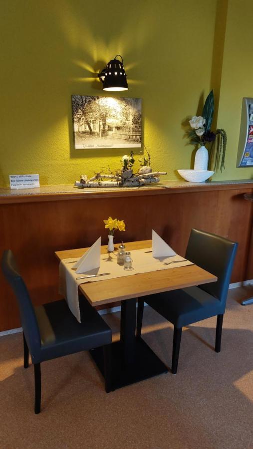 Hotel & Restaurant Lindengarten Lübben Dış mekan fotoğraf